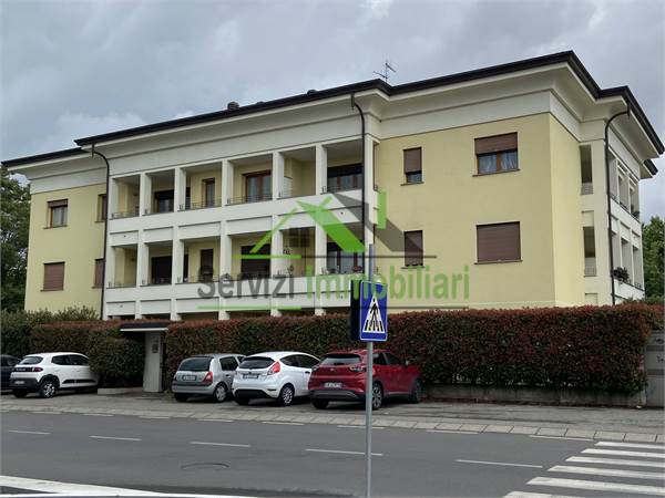 Apartment في تخفيض السعر إلى Vaprio d'Adda